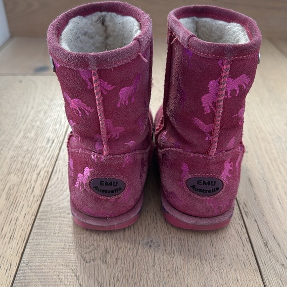 EMU Australia snow boots - iridescent unicorn print - Picture 2 of 5